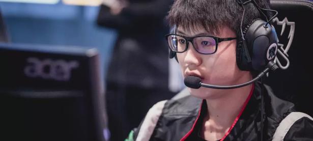 LPL-Uzi连续二十场比赛得分超过爆冷，勇士挑战极限！的简单介绍